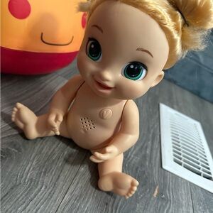 Baby Alive Baby Doll Lulu Achoo